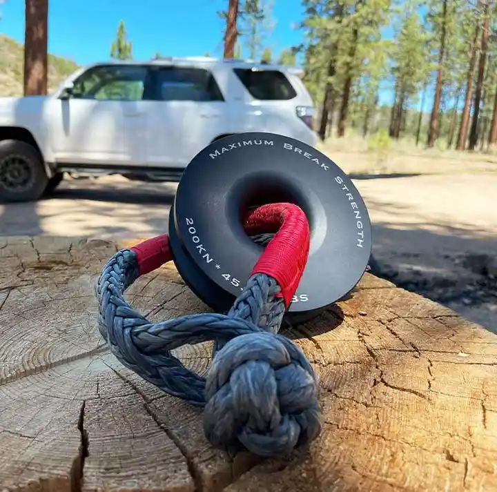 Heavy duty winch recovery ring and soft shackle for off-road vehicle recovery Tow Truck Calgary.